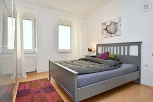 Helle, modern möblierte Wohnung in Stuttgart Degerloch – 70597 Stuttgart – Vorschaubild 8