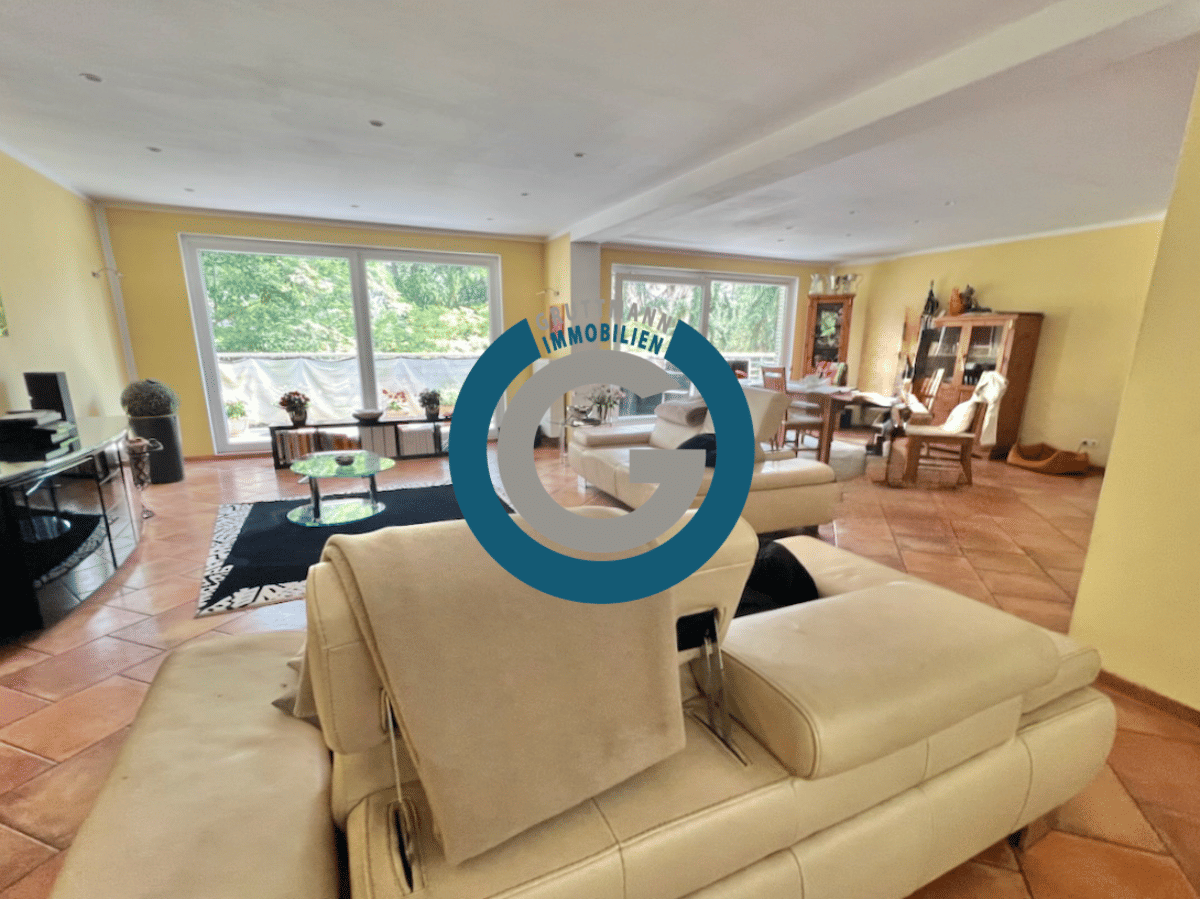 CA. 437m² WOHN-/NUTZFLÄCHE - TOLLES ECKGRUNDSTÜCK, IDEAL ZUM WOHNEN & ARBEITEN - VIELSEITIG NUTZBAR – 14109 Berlin – Bild 1 von 9