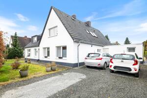 Energetisch fit für die Zukunft: Gepflegtes Zweifamilienhaus – 22399 Hamburg – Vorschaubild 2