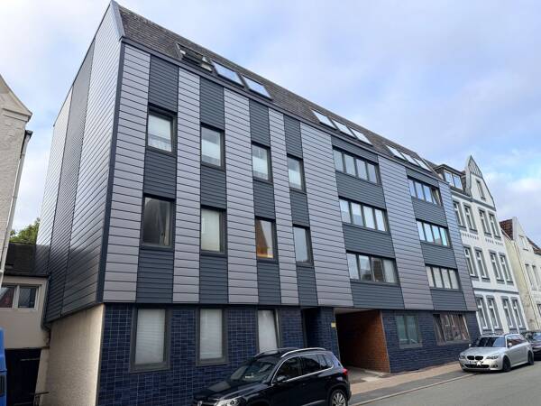 Mehrfamilienhaus in 25813 Husum mit 823 m² kaufen