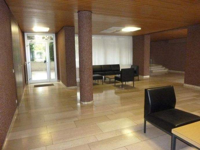D-Nähe Zoopark: schicke 3 Zi.Whg. 95 m², gr.Sonnenbalkon,Lift, Garage, Schwimmbad u. Sauna – Düsseldorf – Vorschaubild 6
