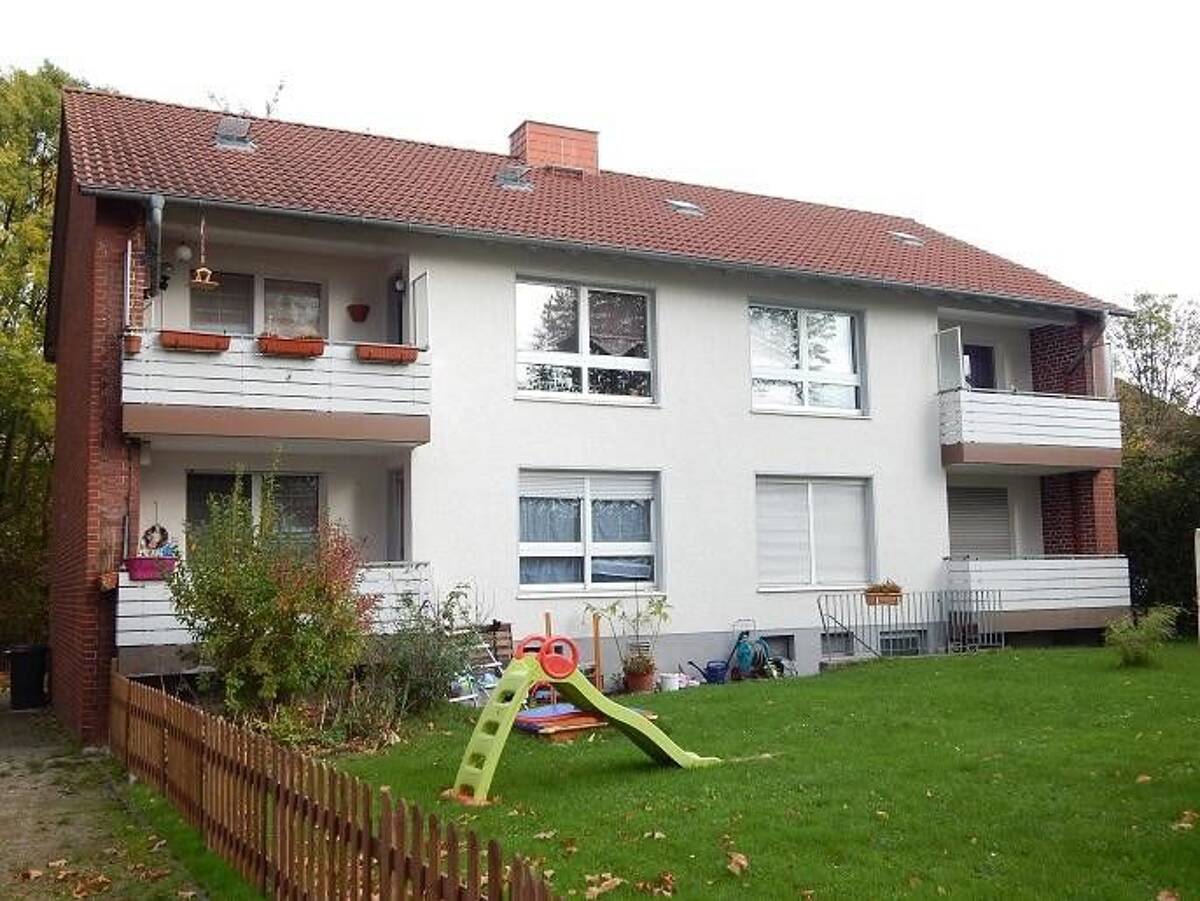 sanierte 3-Zimmer-Wohnung im EG mit Balkon – 44866 Bochum – Bild 1 von 8