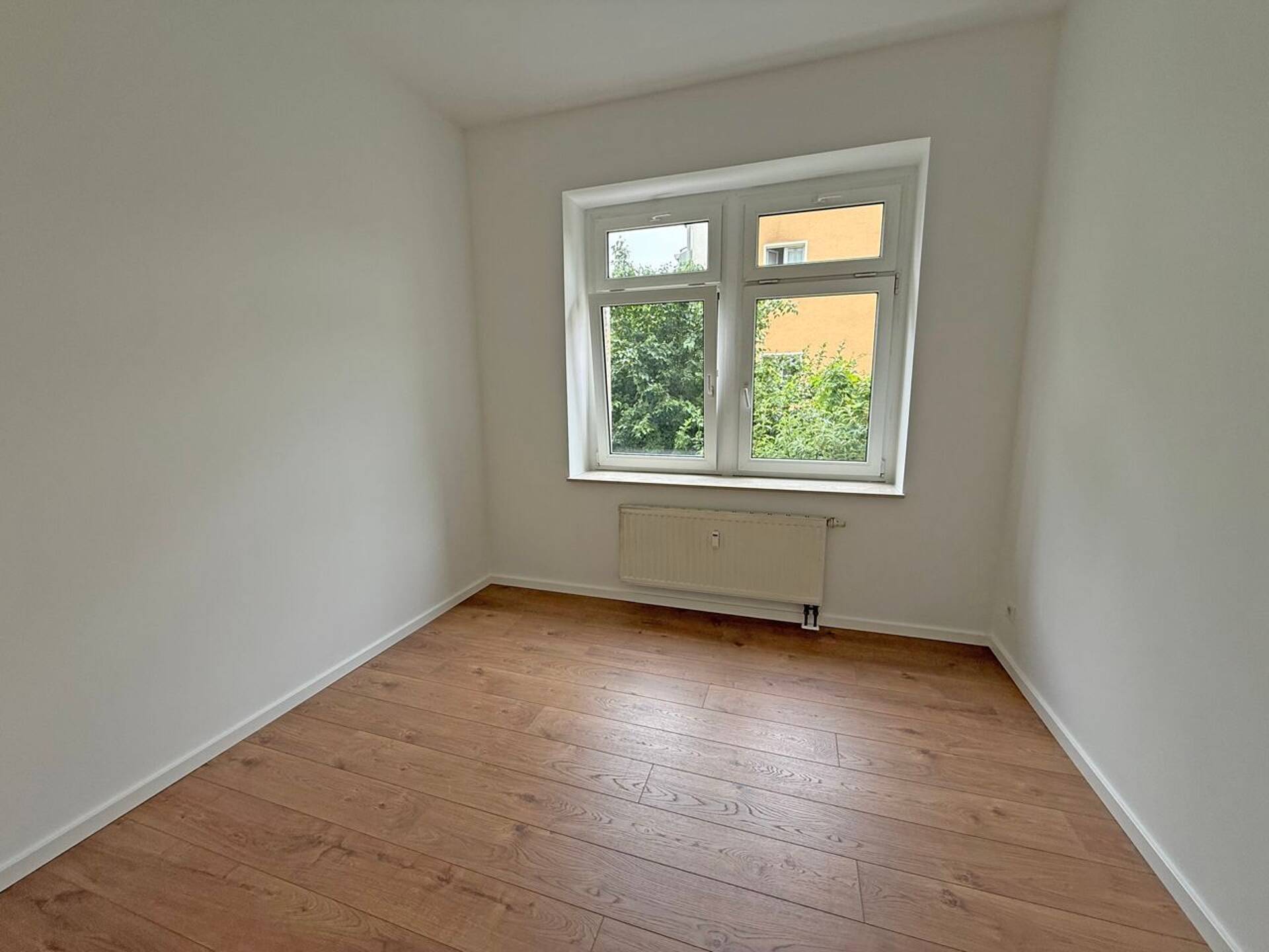 Erdgeschosswohnung in 01279 Dresden mit 63,98 m² kaufen