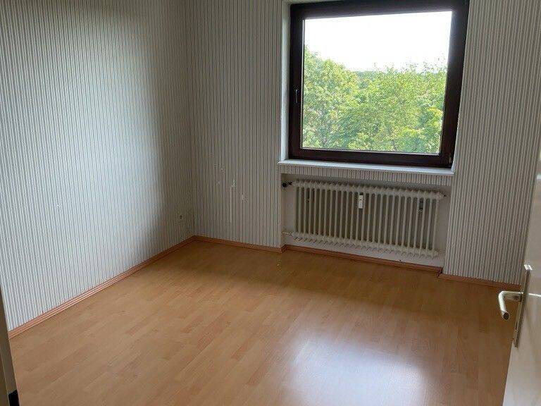 Helle 3-Zi.-Wohnung mit Balkon (WBS erforderlich) – Osnabrück – Vorschaubild 4