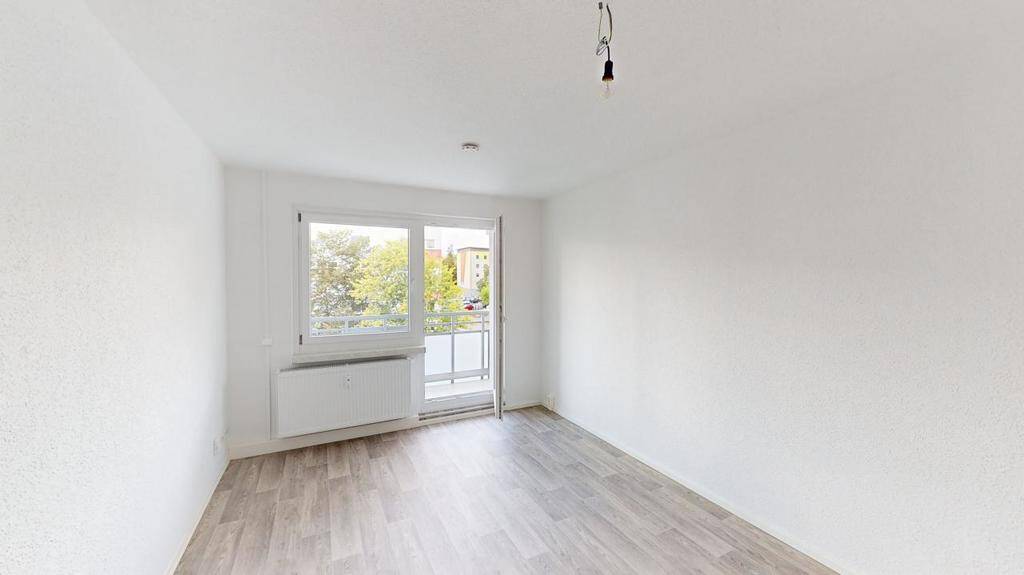 Für gemeinsame Kochabende - 3-Raum-Wohnung mit Einbauküche – Chemnitz – Vorschaubild 3
