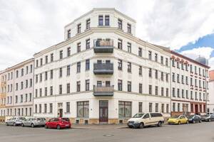 3 Raum Wohnung in Renovierung mit Balkon