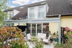Modernes Rheinmittelhaus | TG-Stellplatz | Köln-Zollstock!