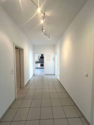 WOHNEN AM RINGPARK 3,5-Zi.Eigentumswohnung Würzburg-Mitte – 97070 Würzburg – Vorschaubild 3