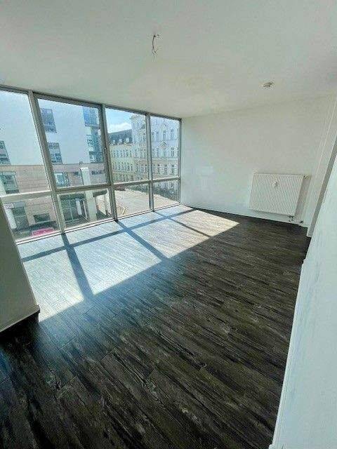 Lichtdurchflutete 1,5 Zimmer Wohnung mit Einbauküche in Stadtfeld frei werdend. – Magdeburg – Vorschaubild 9