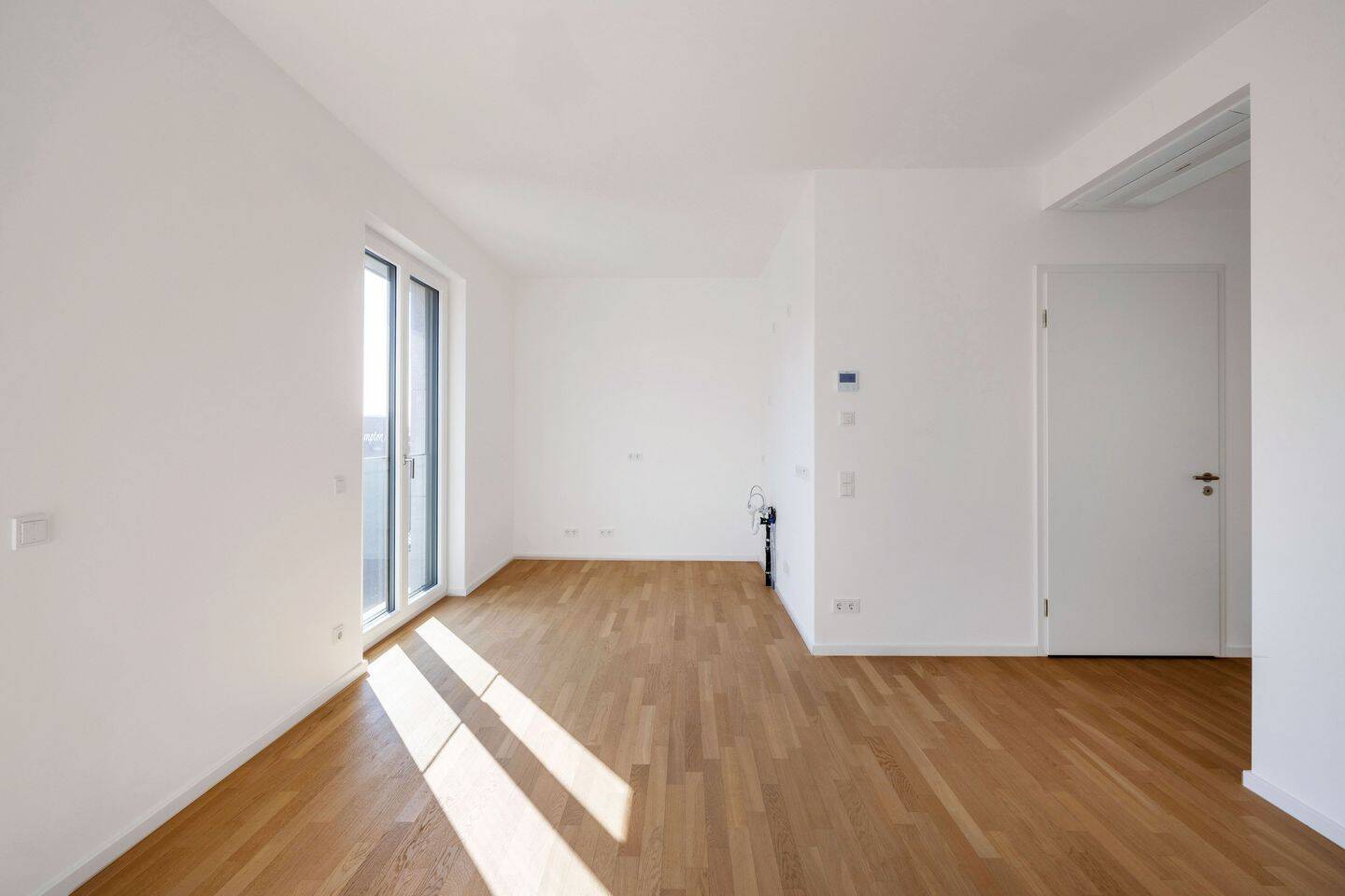2-Zimmer-Penthouse mit Spreeblick nahe Warschauer Straße – Berlin – Vorschaubild 3