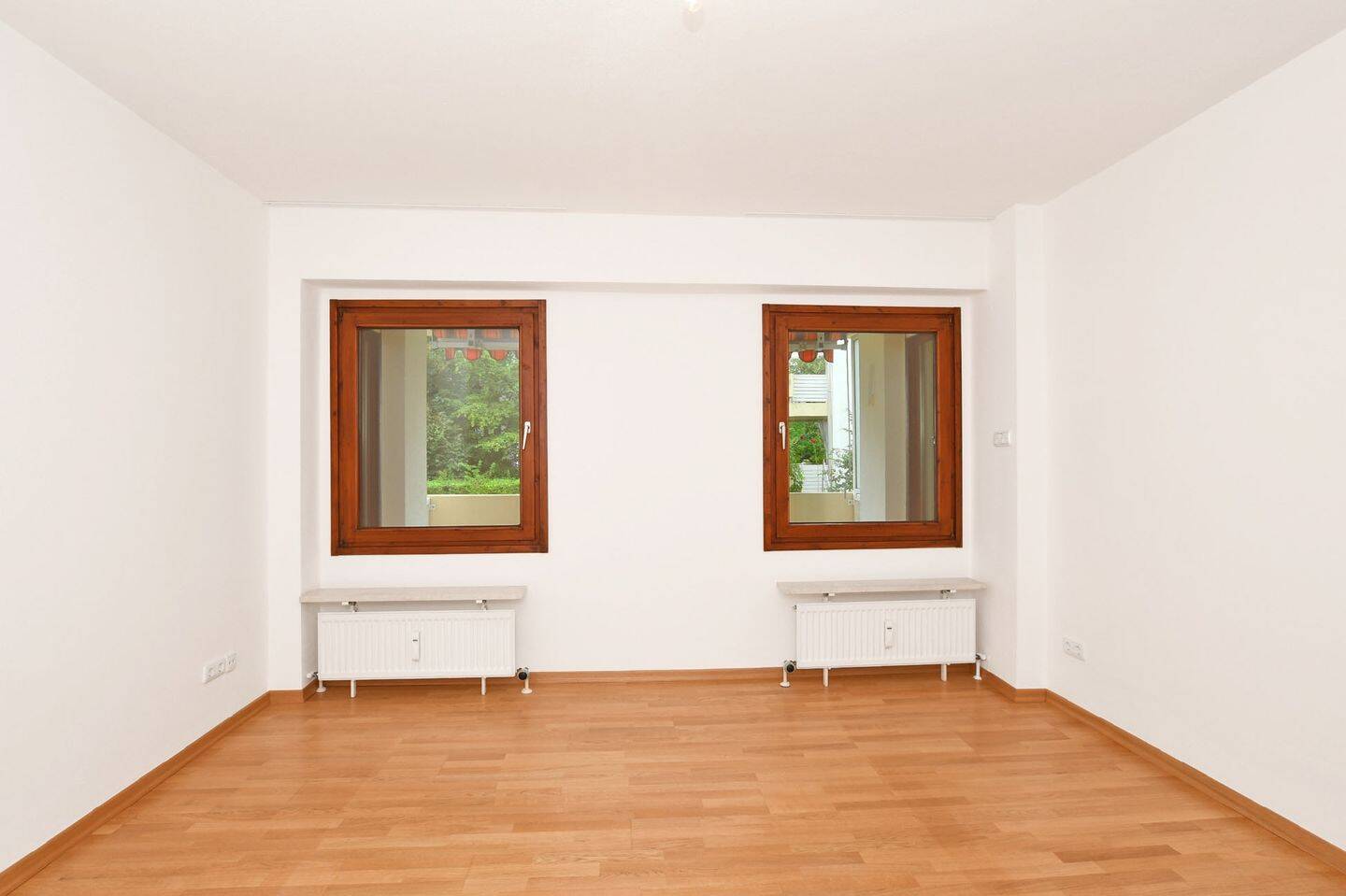 AIGNER - Großzügige 3-Zimmer-Wohnung im Hochparterre in Solln! – München – Vorschaubild 2