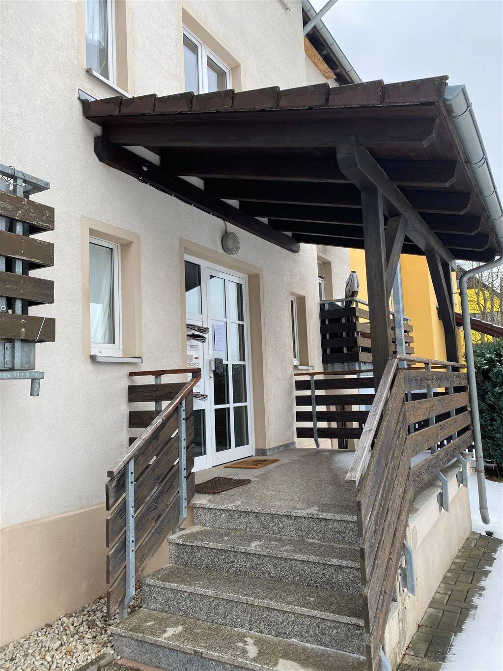 Chemnitz-Mittelbach*halle 2 Zimmer-Wohnung* Tageslichtbad mit Wanne* sep. Küche* Balkon* Stellplatz – Chemnitz – Vorschaubild 2