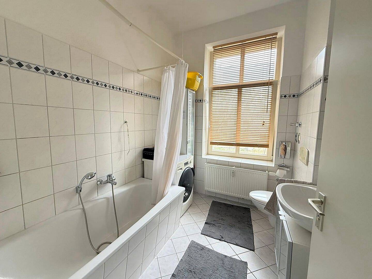 Vermietetes Wohneigentum in Magdeburg - Charmanter Altbau mit Potenzial! – Magdeburg – Vorschaubild 6
