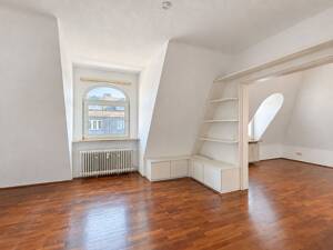 Über den Dächern von Sachsenhausen-Nord: Altbau-Etage mit Aufzug und Skylineblick – 60594 Frankfurt am Main – Vorschaubild 7