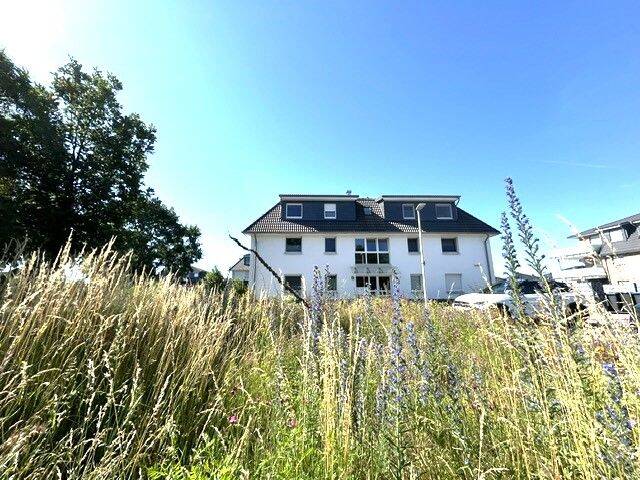 ca. 20qm Sonnen-Loggia + + 3 Zimmer in Wendschott + + Aufzug + gr. Kellerraum – Wolfsburg – Vorschaubild 2