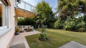 Großzügiges Einfamilienhaus mit ca. 248 m² Wohnfläche zzgl. ca. 72 m² Gewerbe-/Einliegerbereich