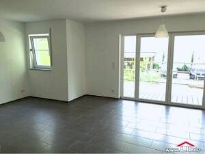 Ruhige 3-Zimmer-Wohnung F-Hausen – 60488 Frankfurt am Main – Vorschaubild 2