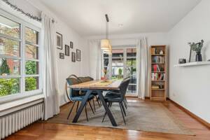 Ein Zuhause, viele Möglichkeiten Ideal für Familien, Generationenwohnen o. Vermietung in Rönnebeck – 28777 Bremen – Vorschaubild 3