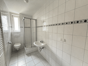 Charmante 2-Raumwohnung mit Tageslichtbad und Balkon – 39124 Magdeburg – Vorschaubild 6