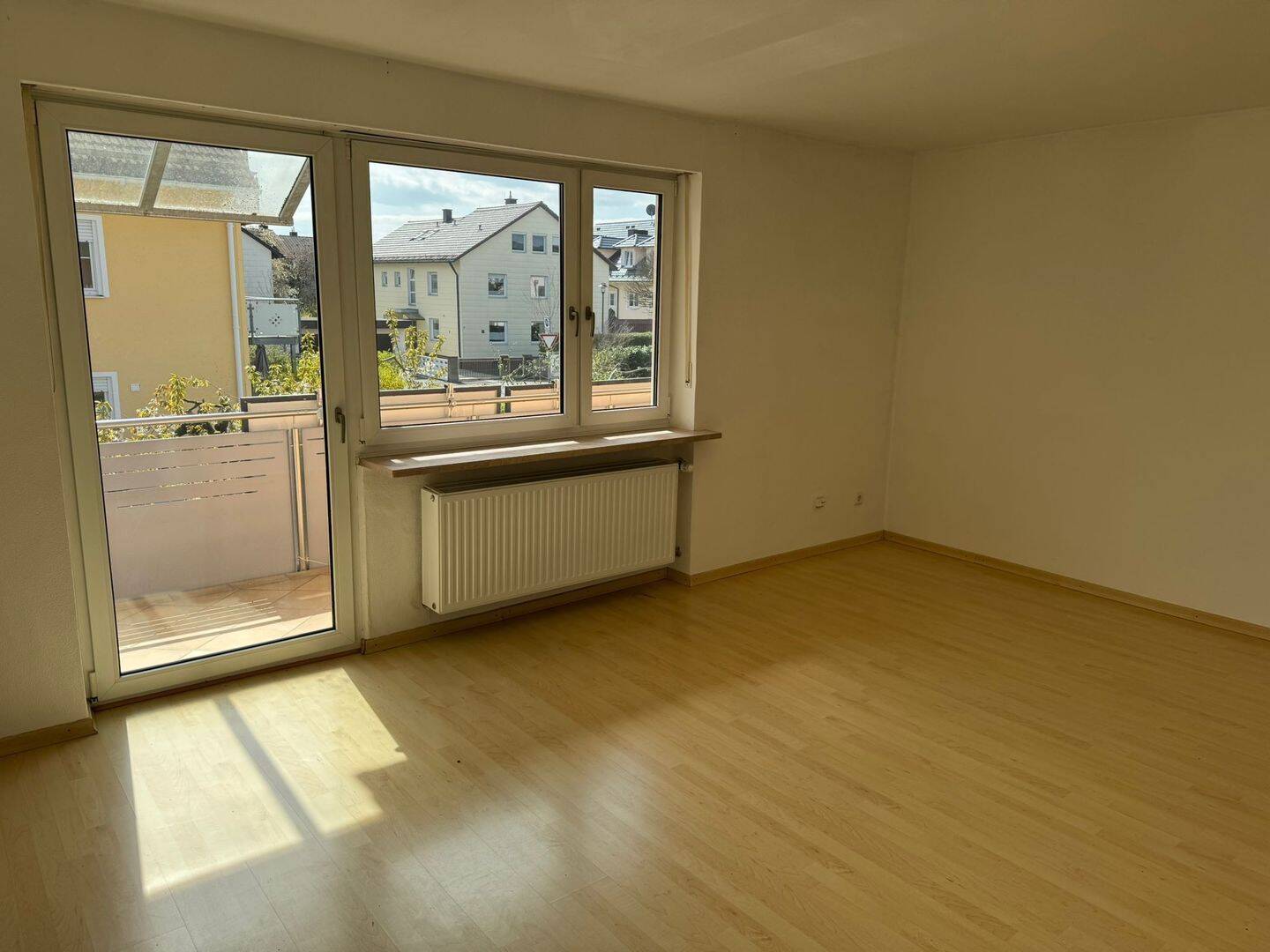 FBC - Große 4,5-Zimmer-Wohnung mit Loggia in ruhiger Lage von Olching – Olching – Vorschaubild 5