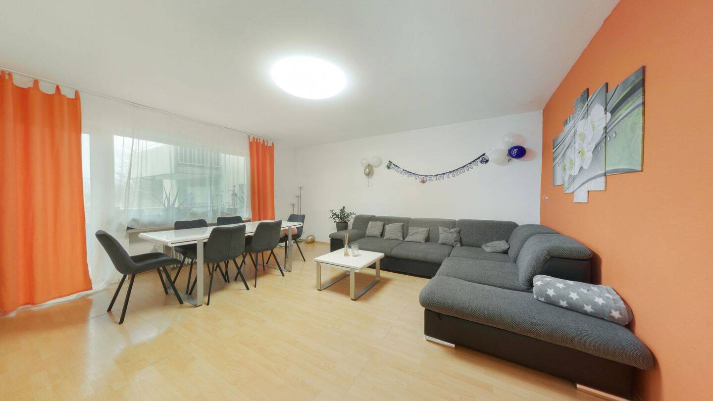 Helle 3-Zimmer-Wohnung ca. 75?m² mit Balkon & Garage inklusive Kaufpreises, 1. OG- Top-Preis!