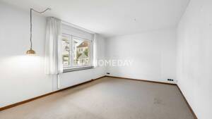 Doppelhaushälfte mit Garten, 5 Zimmern und Ausbaupotenzial in Stuttgart Zuffenhausen – 70435 Stuttgart – Vorschaubild 6
