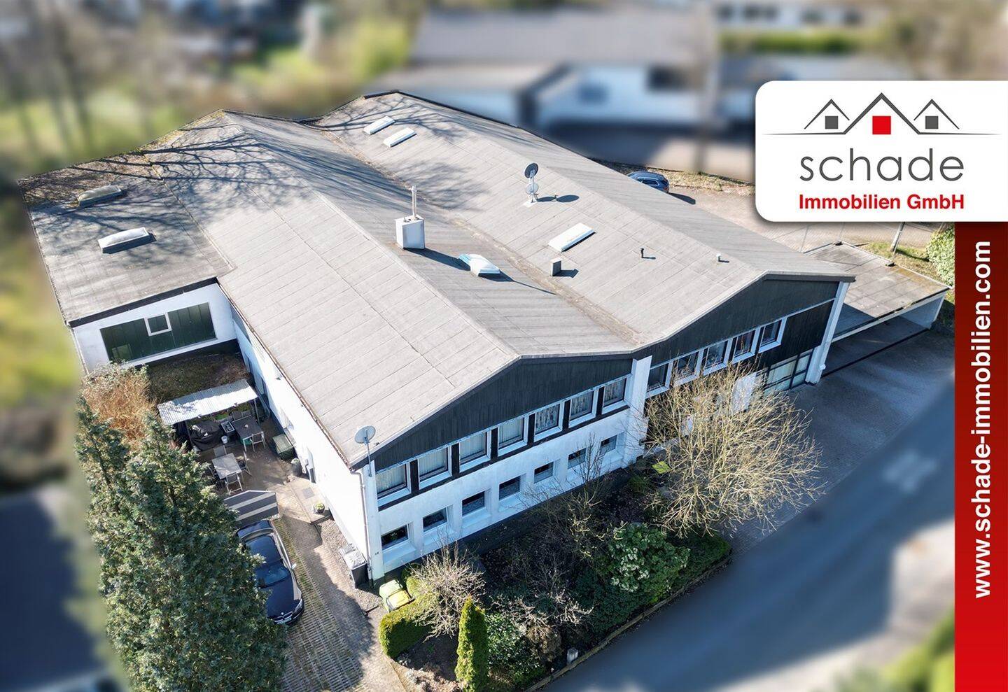 SCHADE IMMOBILIEN - Attraktives Wohn- und Geschäftshaus in guter Lage von Schalksmühle-Heedfeld! – Schalksmühle – Bild 1 von 9