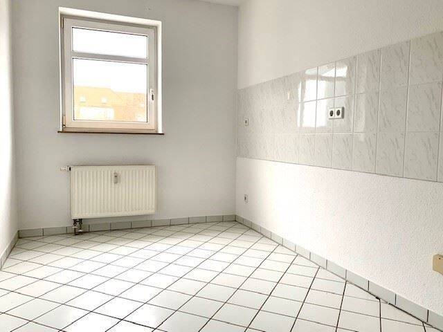 Lichtdurchflutetes Apartment mit Loggia in Schloßchemnitz – Chemnitz – Vorschaubild 2