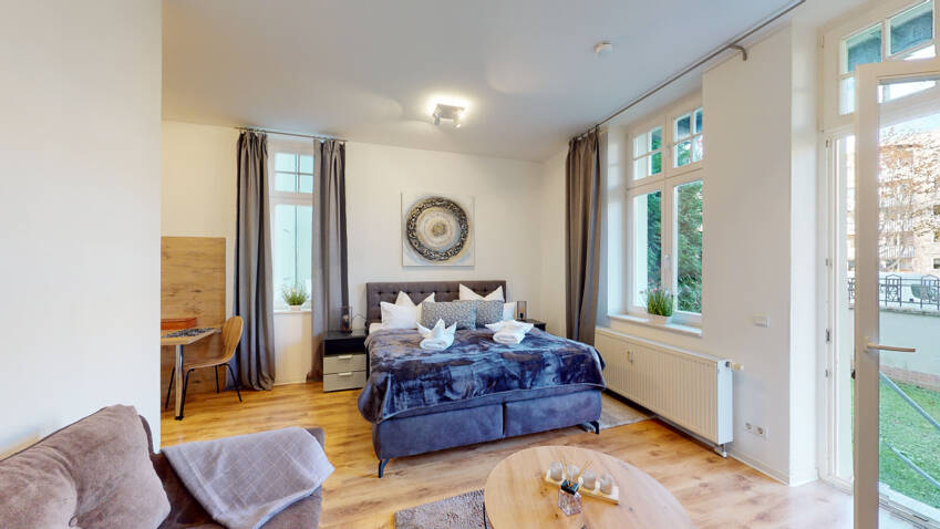 Möbliertes und vollausgestattetes Business-Apartment mit Terrasse