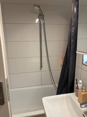 Gesamte Wohnung. Gesamtmiete: 2.280€ warm (Strom separat).” – 81375 München – Vorschaubild 4