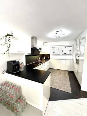 Familienfreundliches 6-Zimmer Haus mit moderner Küche - keine Maklerkosten – 45143 Essen – Vorschaubild 6