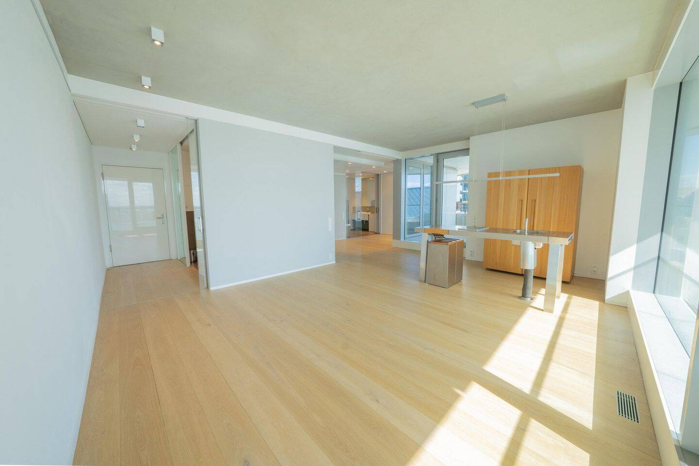 Designwohnung im Marco Polo Tower - mit Blick auf das Wendebecken des Hafens – Hamburg – Vorschaubild 9