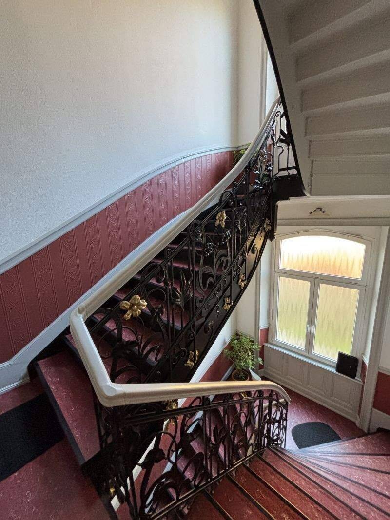 Repräsentative 5 Zi-Altbau - Etage in herrschaftlicher Villa im Wiesbadener Dichterviertel! – Wiesbaden – Vorschaubild 4