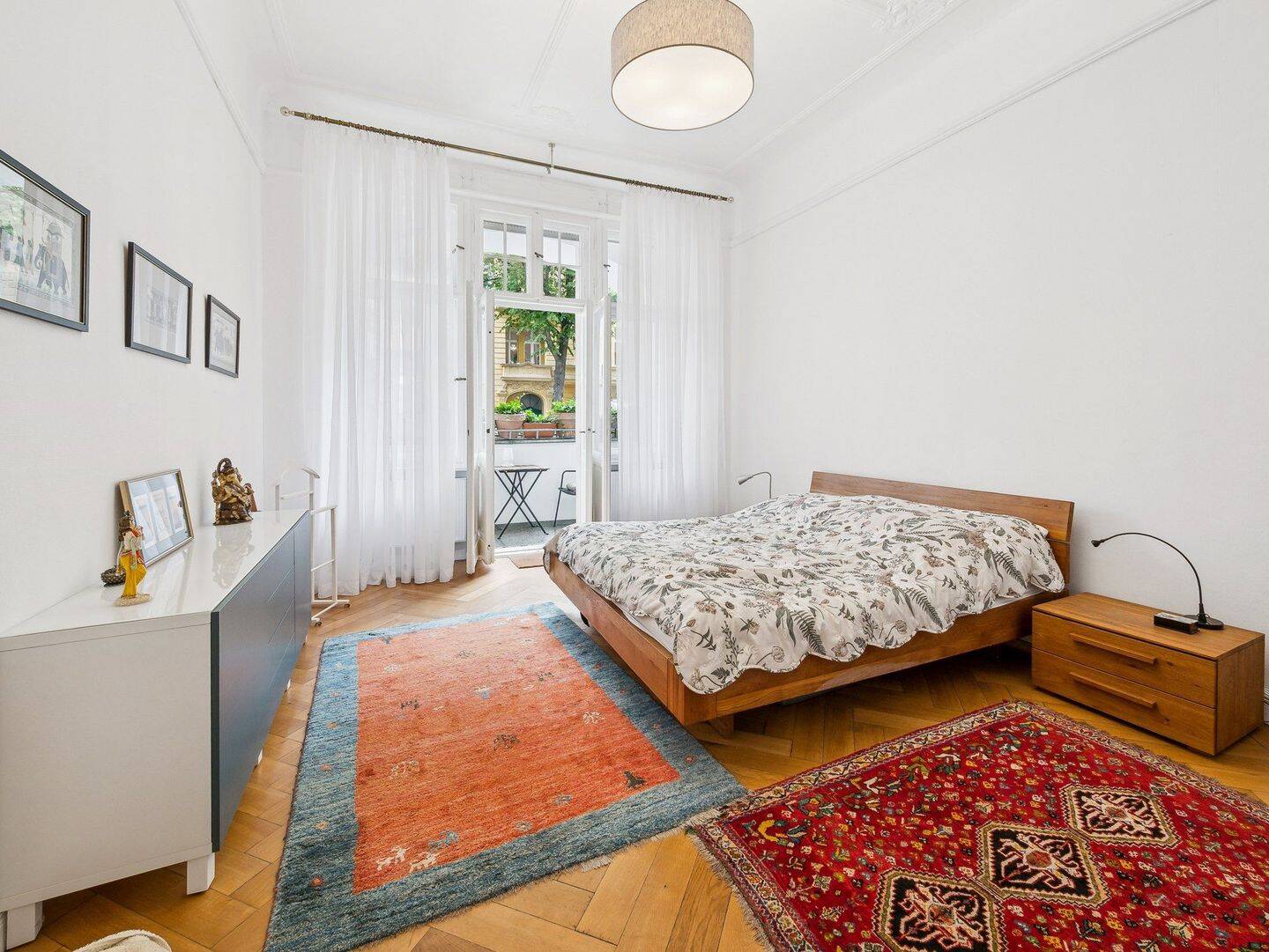 Stuck, Fischgrät & Flügeltüren: Herrschaftliche Familienwohnung in bester Lage Charlottenburgs! – Berlin – Vorschaubild 6