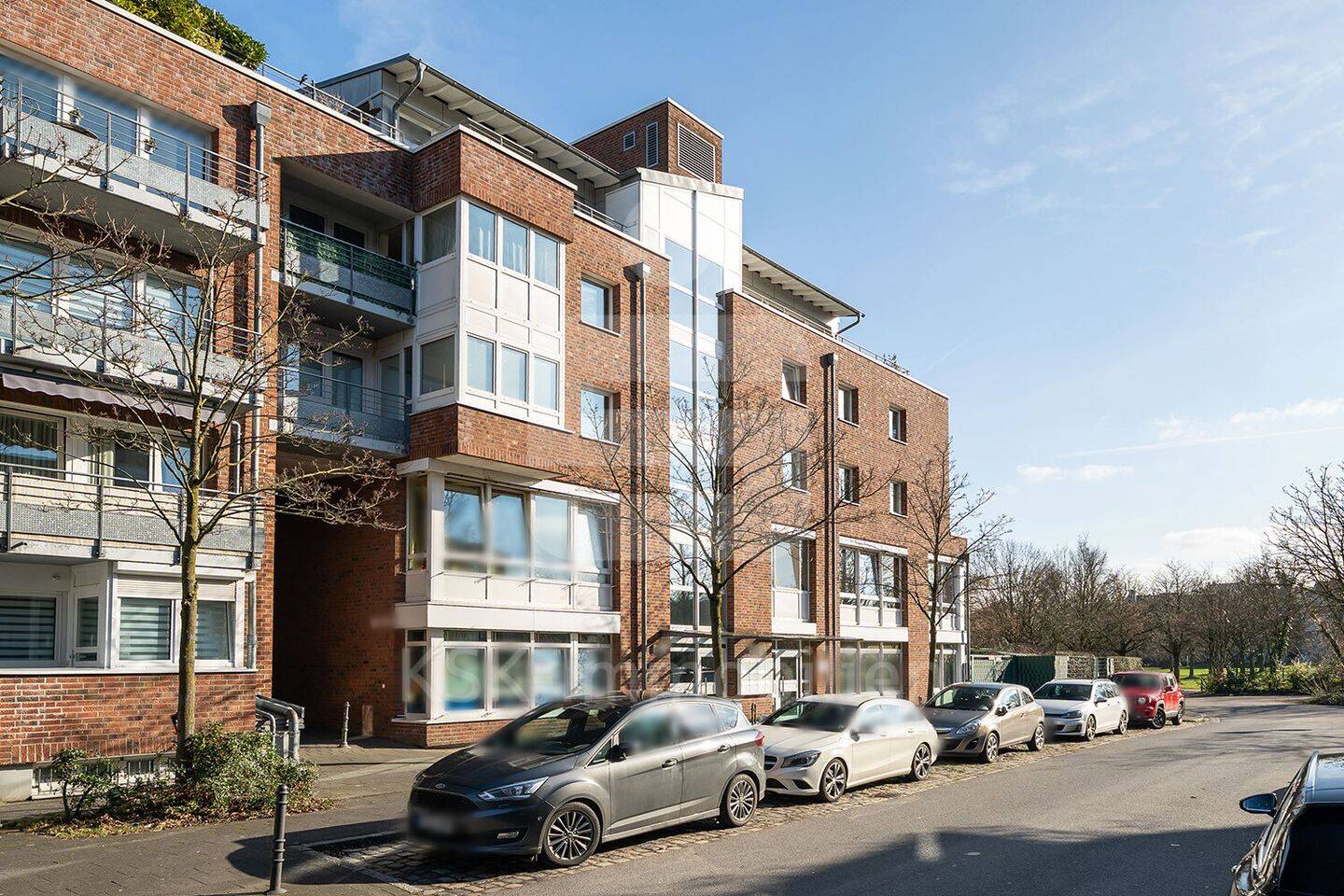 Vermietete ETW in Köln-Mülheim! Inklusive Tiefgaragenstellplatz! – Köln – Vorschaubild 2