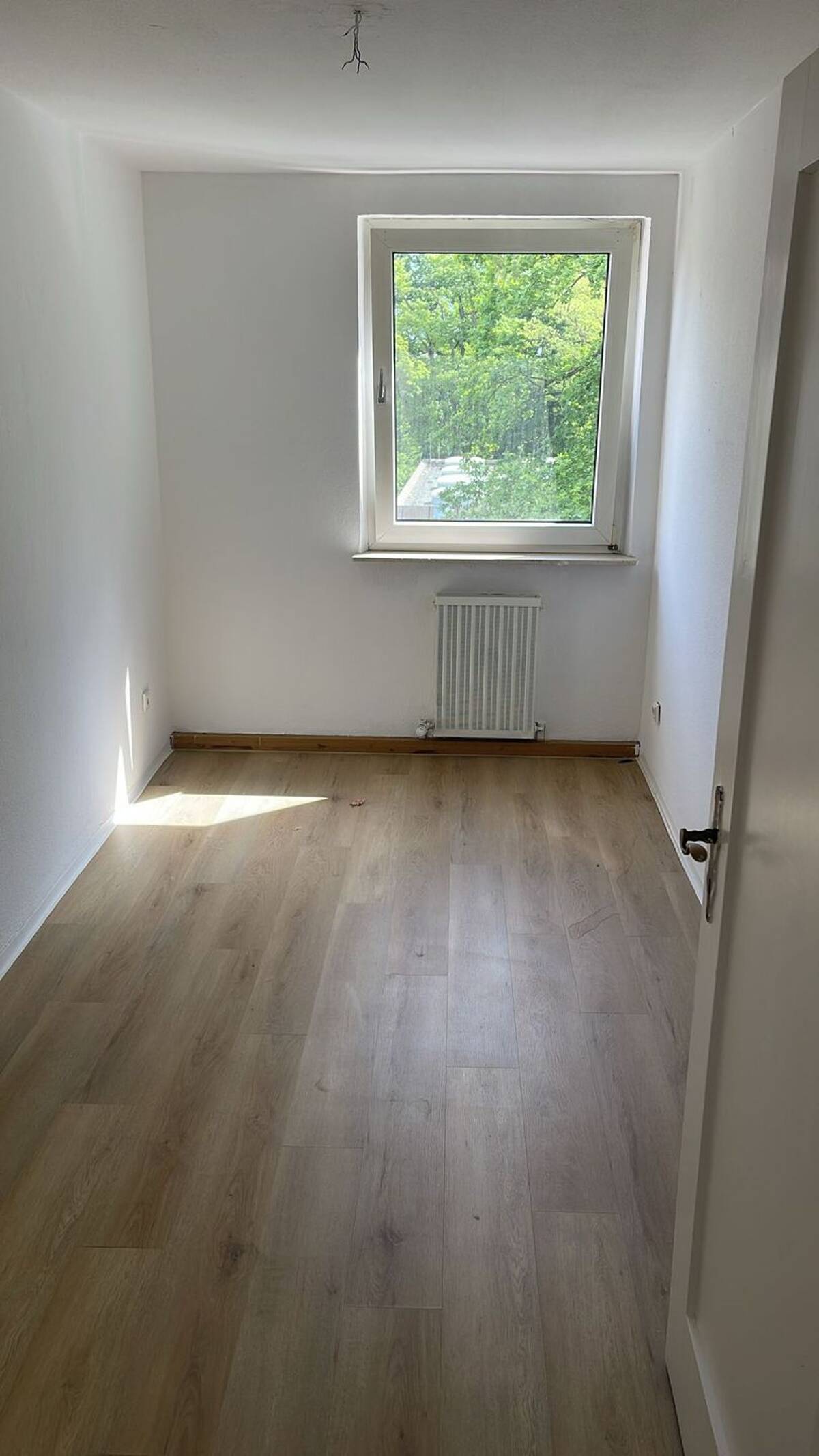Helle 2-Zimmer Wohnung am Südstadtpark in Fürth – 90763 Fürth – Bild 1 von 7