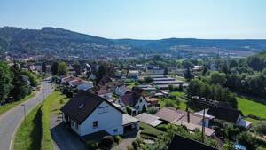 Exklusives Zuhause mit viel Raum zum Leben im Herzen Südthüringens – 98634 Wasungen – Vorschaubild 4