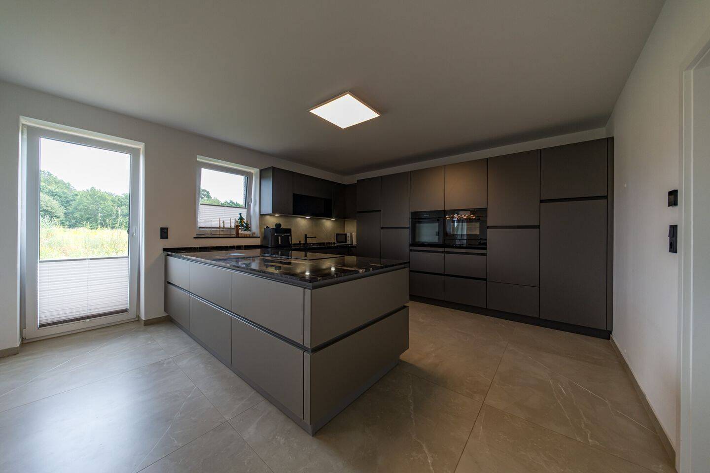 Exklusive Stadtvilla mit Dachterrasse, hochwertiger Designausstattung und modernster Energietechnik – Sulingen – Vorschaubild 8