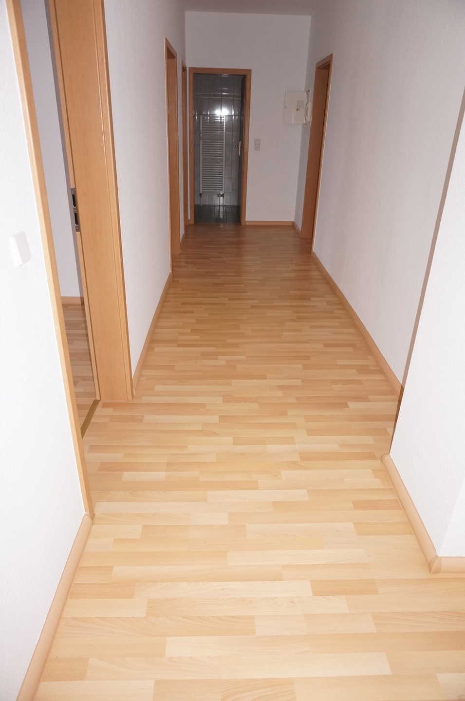 ! TOP Whg. frei ab 1.7.26 - im 3. OG und mit Balkon ! – Chemnitz – Vorschaubild 4