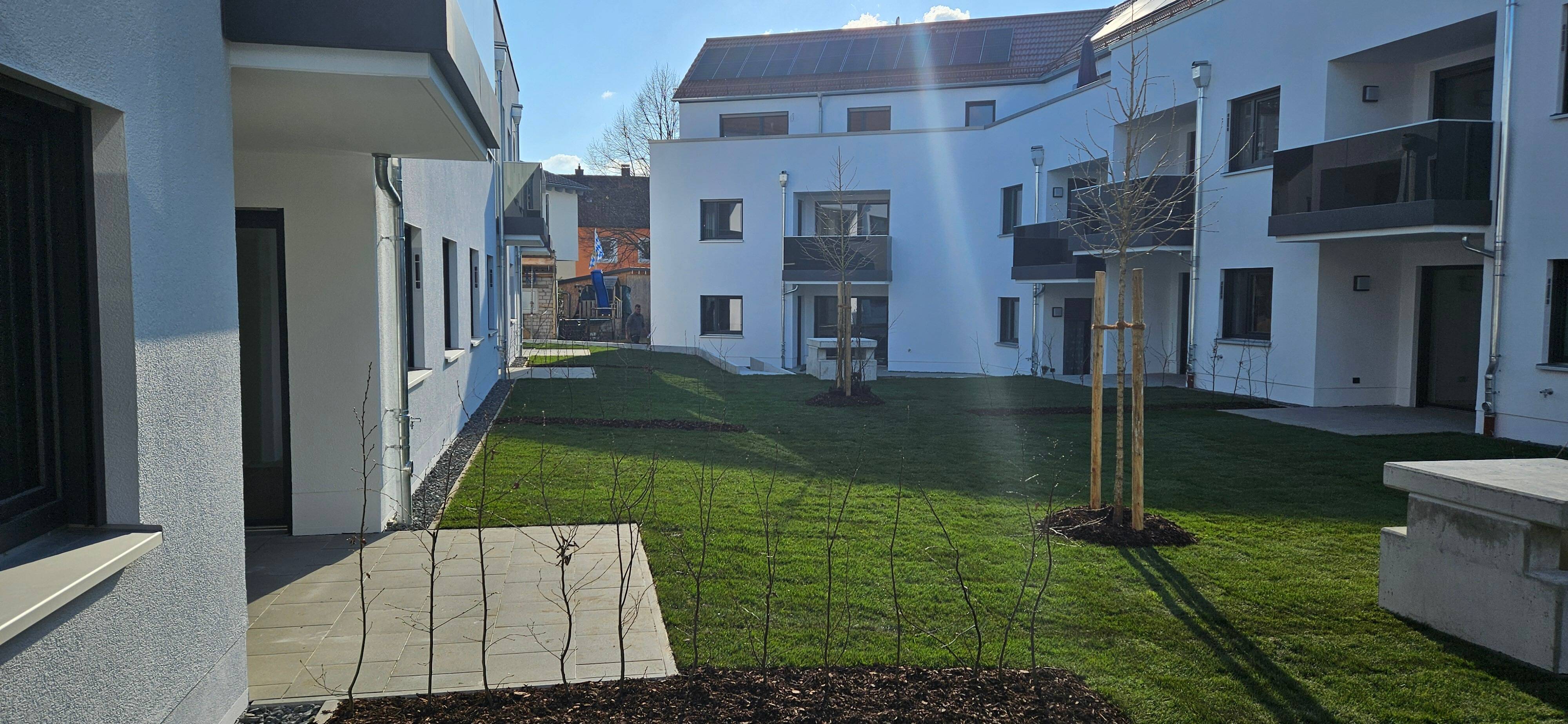 Schöne 2 Zimmer Erdgeschosswohnung - Zentrale Lage