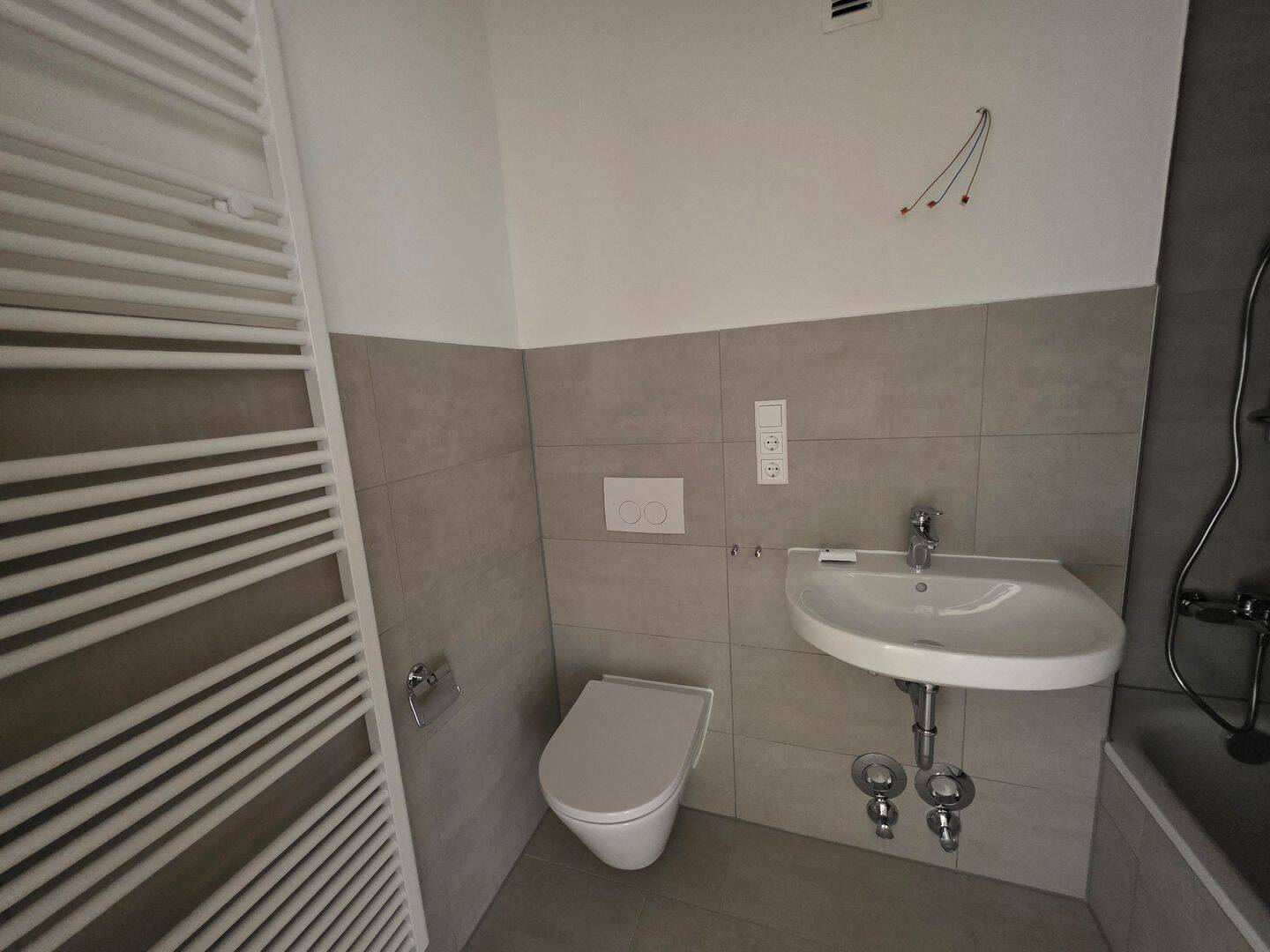 Charmante Dachgeschosswohnung in München – München – Vorschaubild 7
