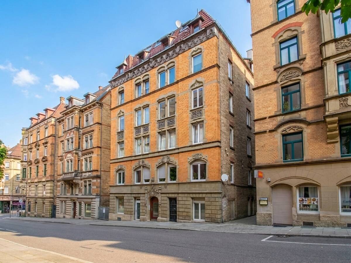 Stilvoll wohnen im Zentrum - renovierte 3-Zimmer-Wohnung in Toplage – 70180 Stuttgart – Bild 1 von 9