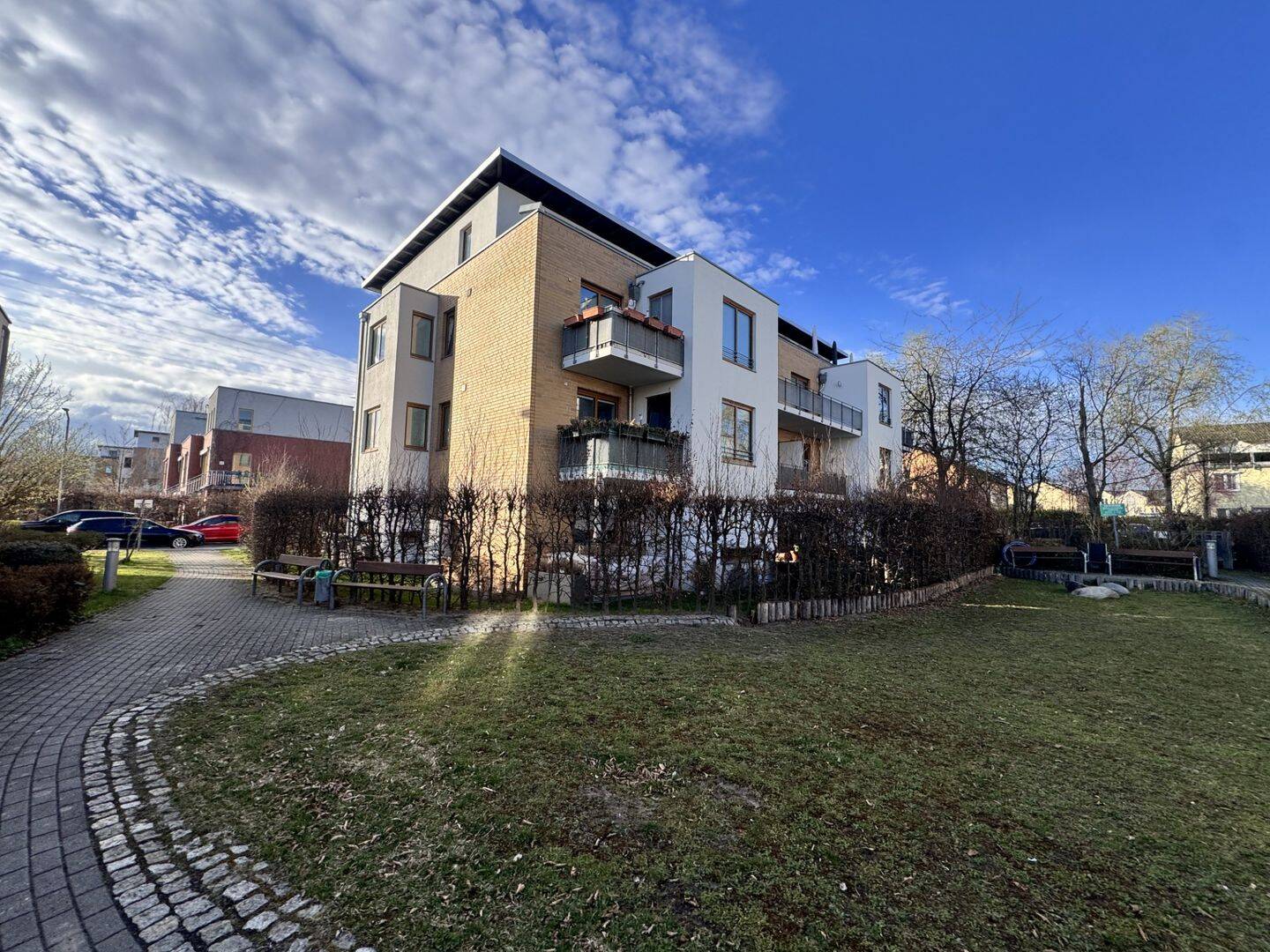 Charmante und sonnige 3 Zimmer Wohnung in Berlin ** Provisionsfrei** – Berlin – Bild 1 von 5