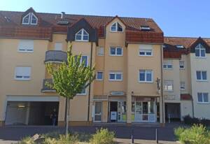 Provisionsfrei von privat: Bezugsfreie 3-Zimmer-Wohnung mit Balkon, Keller, TG in Dietzenbach-Mitte! – 63128 Dietzenbach – Vorschaubild 2