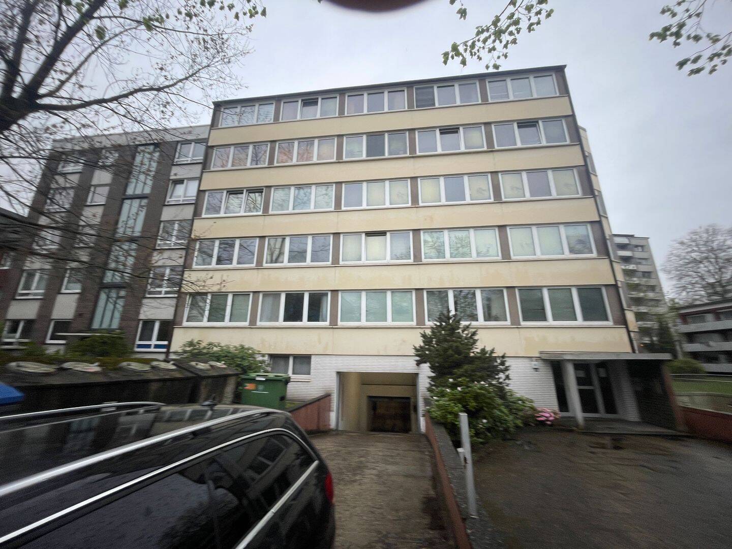 Doppelpack Kapitalanlage 2x vermietete 1 Zimmerwohnung inkl. Garagen