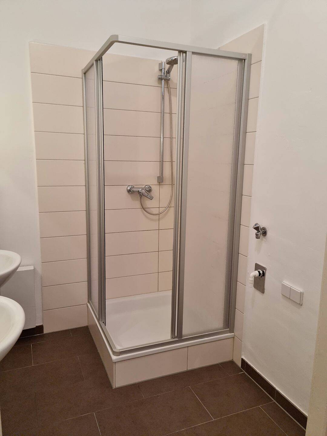 Sonnige 3 Zimmer Altbauwohnung mit Südbalkon – Nürnberg – Vorschaubild 7