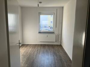 Hier macht wohnen Spaß: gut geschnittene 4-Zimmer-Wohnung – 34128 Kassel – Vorschaubild 4