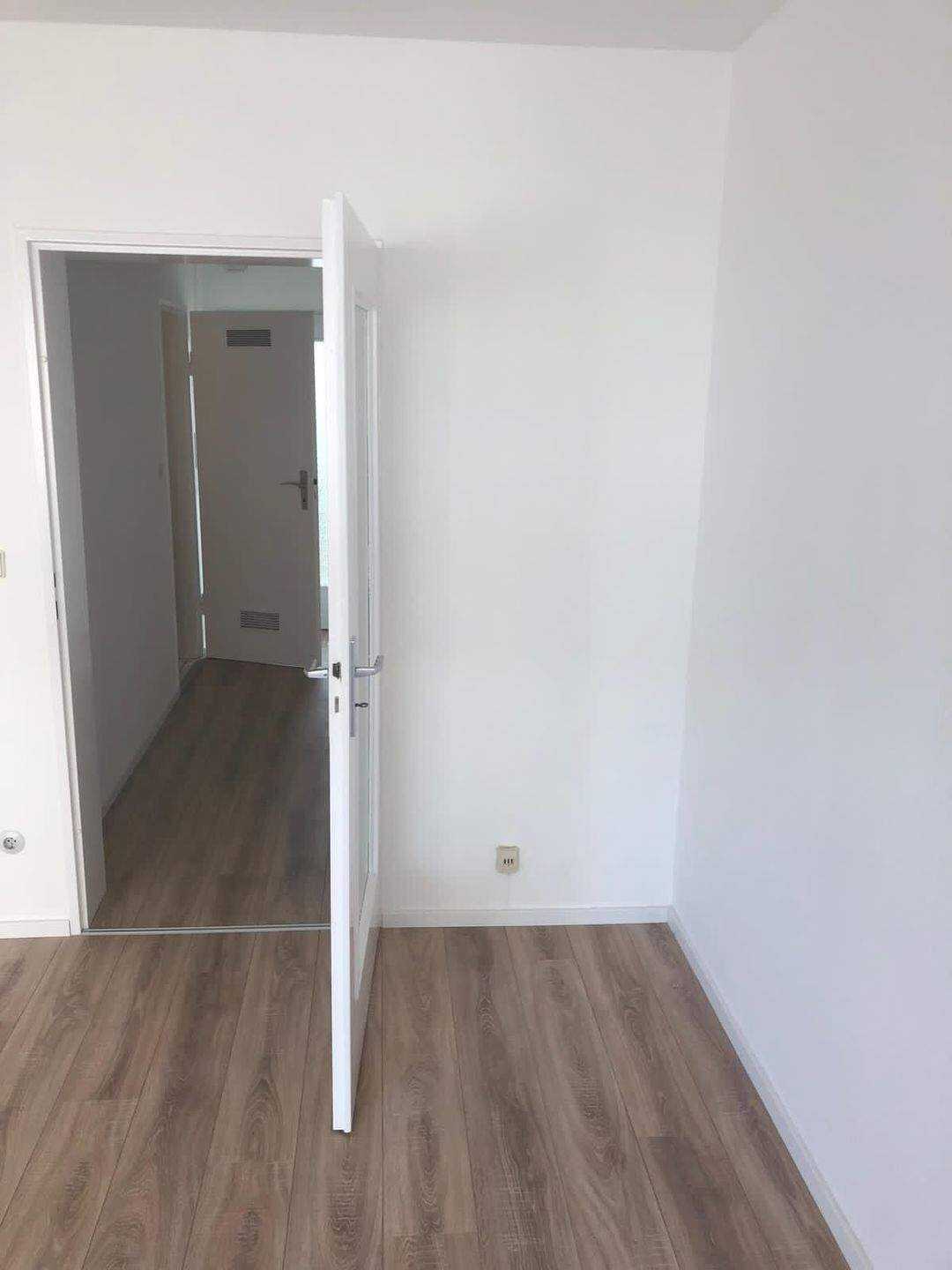 Lichtdurchflutete 1-Zimmerwohnung direkt am Nationaltheater – Mannheim – Vorschaubild 6