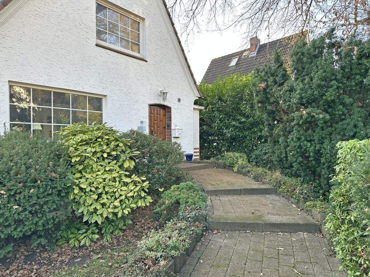 Kleines Siedlungshaus am Niendorfer Gehege