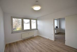 Mit Balkon! Renovierte 2-Zimmer-Whg in OB-Sterkrade – 46145 Oberhausen – Vorschaubild 6